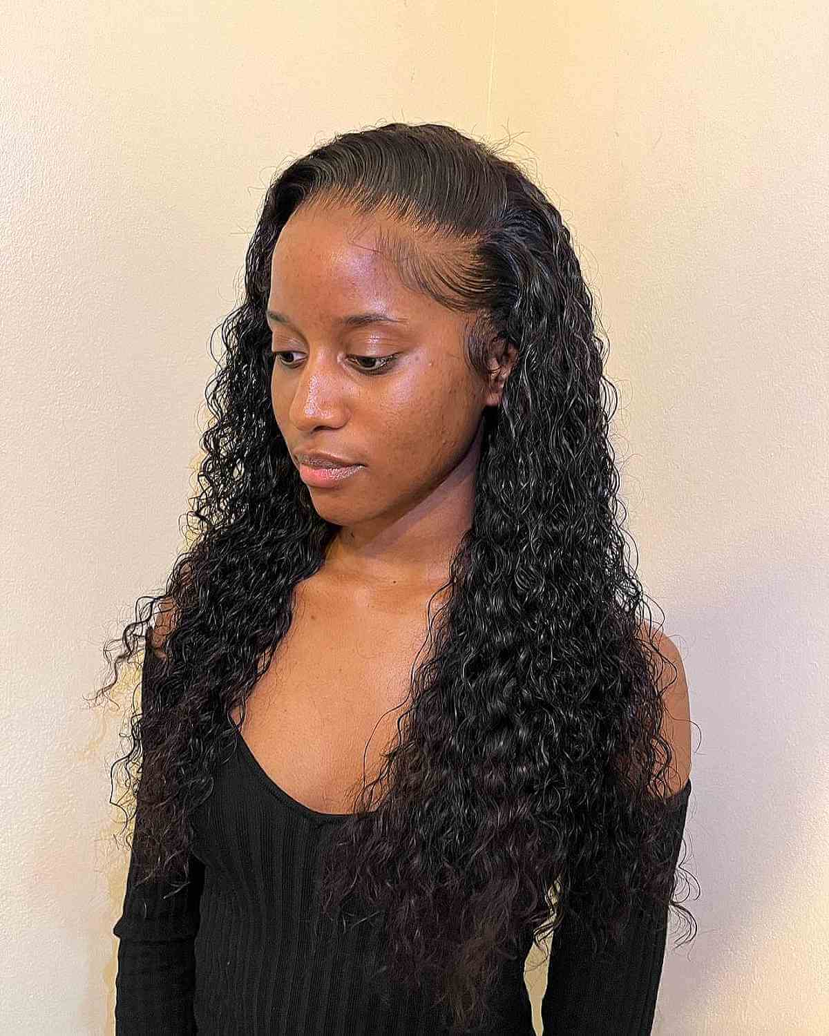 Idées et soins pour cheveux longs noirs :conseils d experts pour un look époustouflant