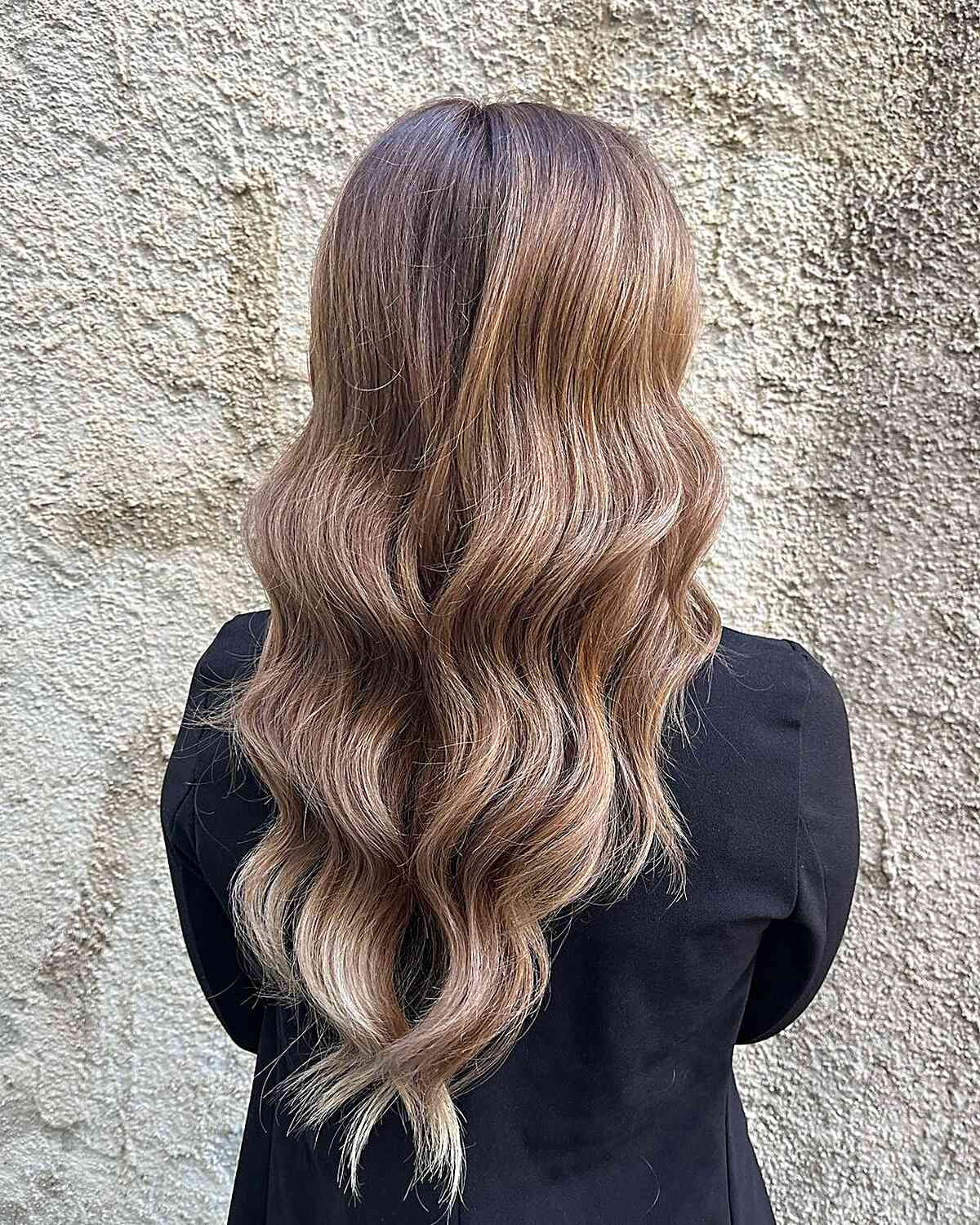 Coupes de cheveux en V :41 idées étonnantes pour un look moderne en forme de V