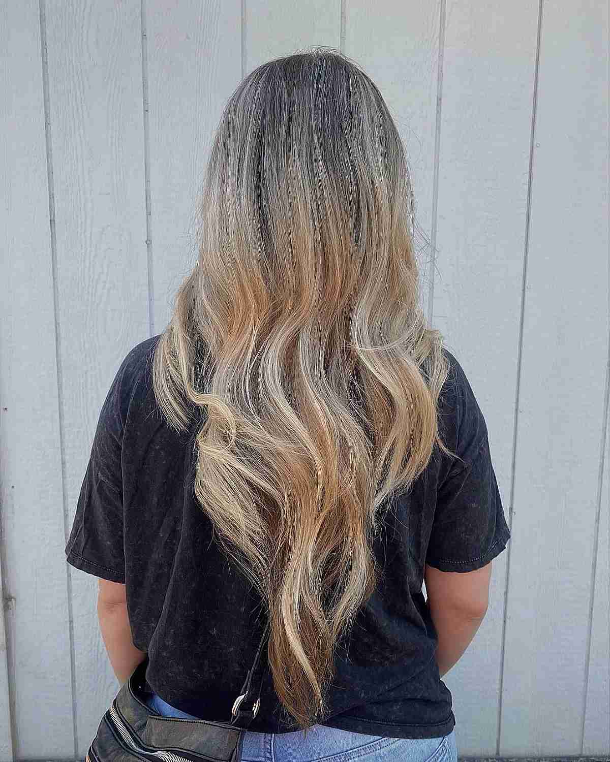 Coupes de cheveux en V :41 idées étonnantes pour un look moderne en forme de V