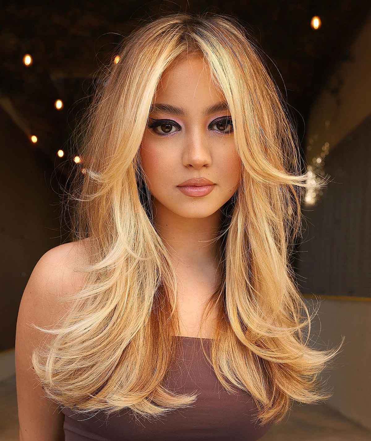 Cortes de cabelo em camadas longas para cabelos lisos:estilos e benefícios 