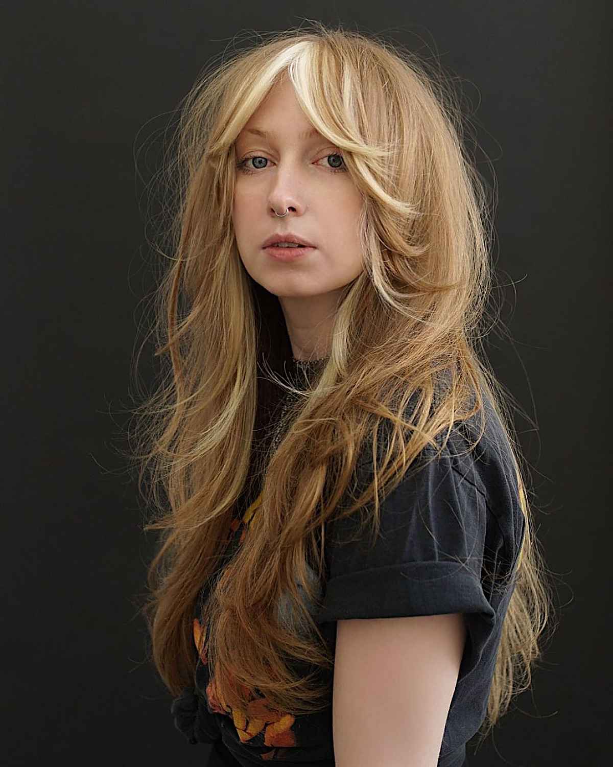 Cabelo comprido com franja de cortina:34 ideias elegantes e dicas de estilo 