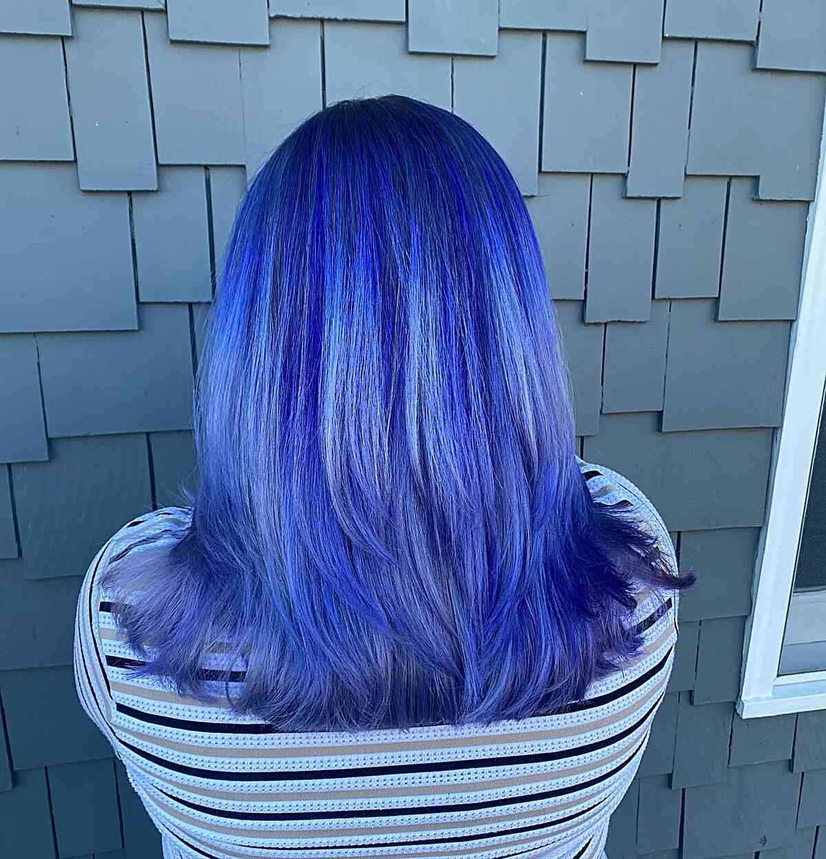 Idées de couleurs de cheveux en balayage bleu :35 looks et tendances époustouflants