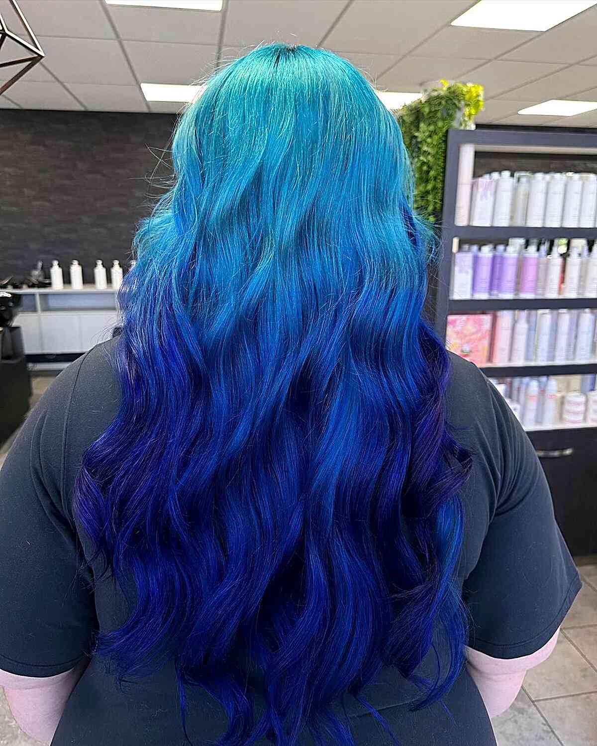 Idées de couleurs de cheveux en balayage bleu :35 looks et tendances époustouflants