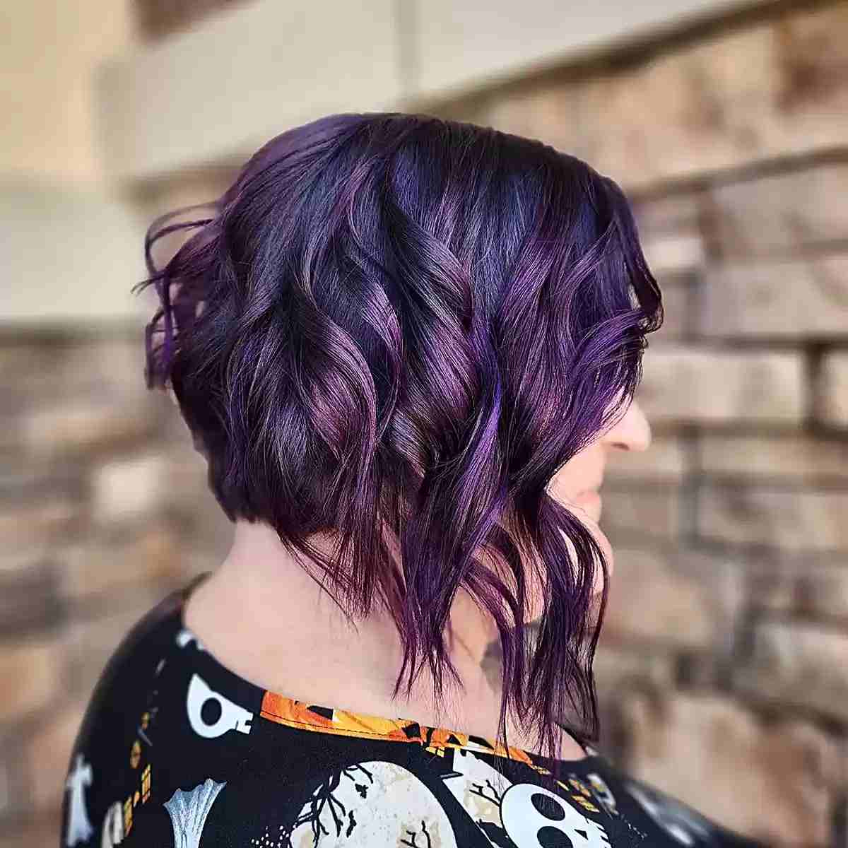 Couleur de cheveux violet minuit :tendances et styles pour 2026