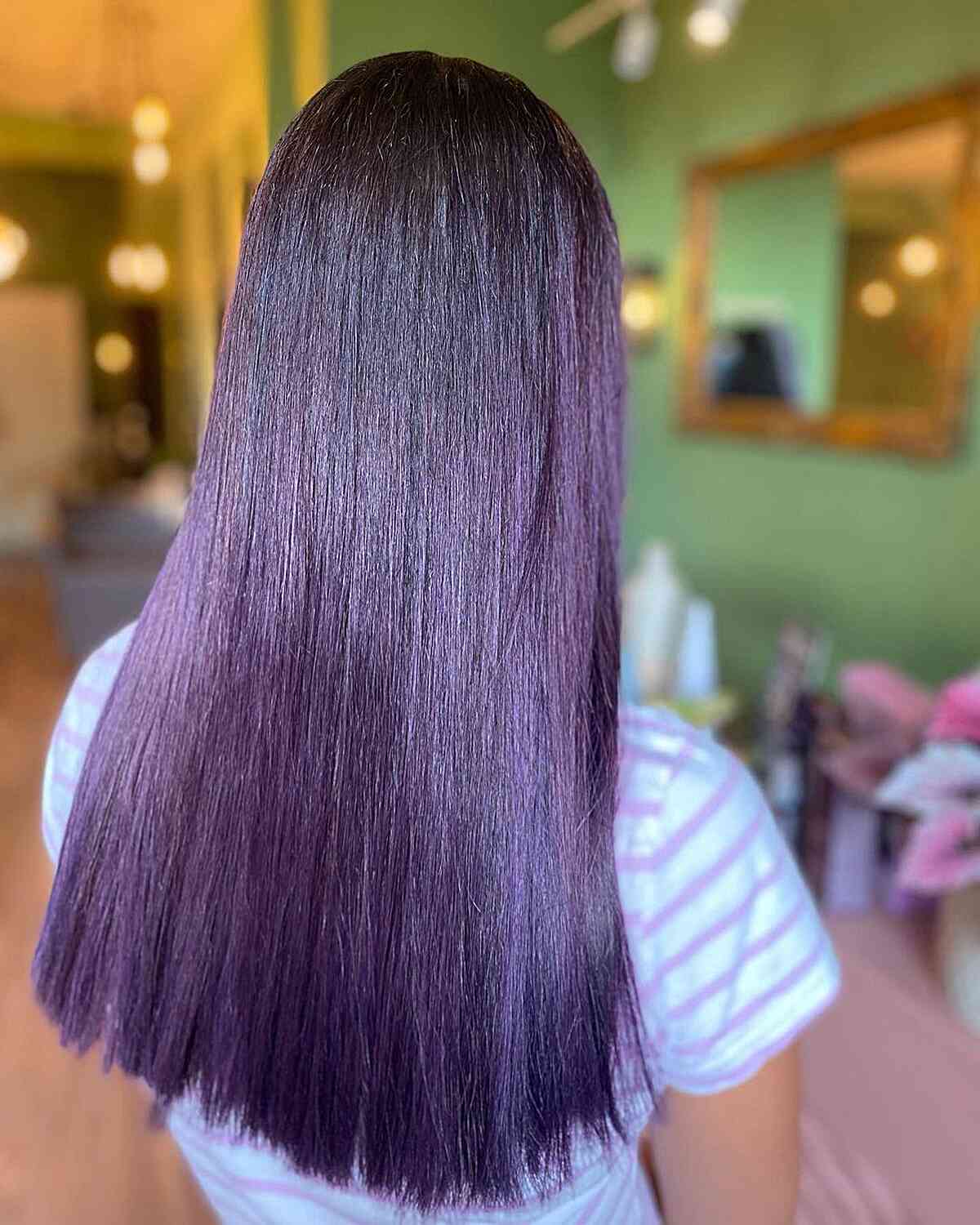Couleur de cheveux violet minuit :tendances et styles pour 2026