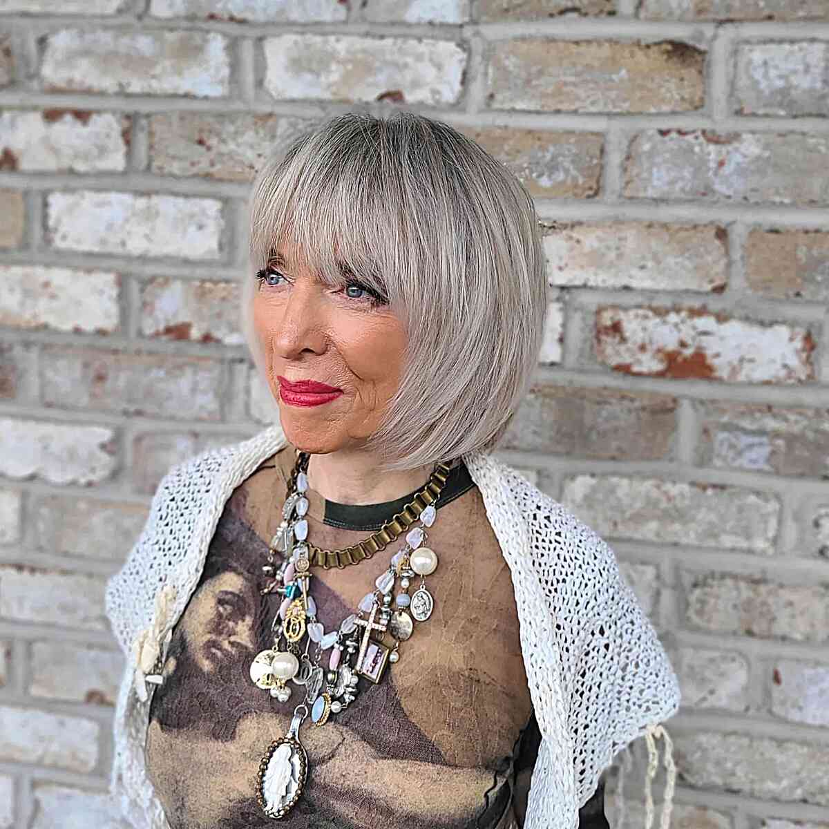 Beste Haarfarben für Frauen über 60:Trends und Ideen für 2026 