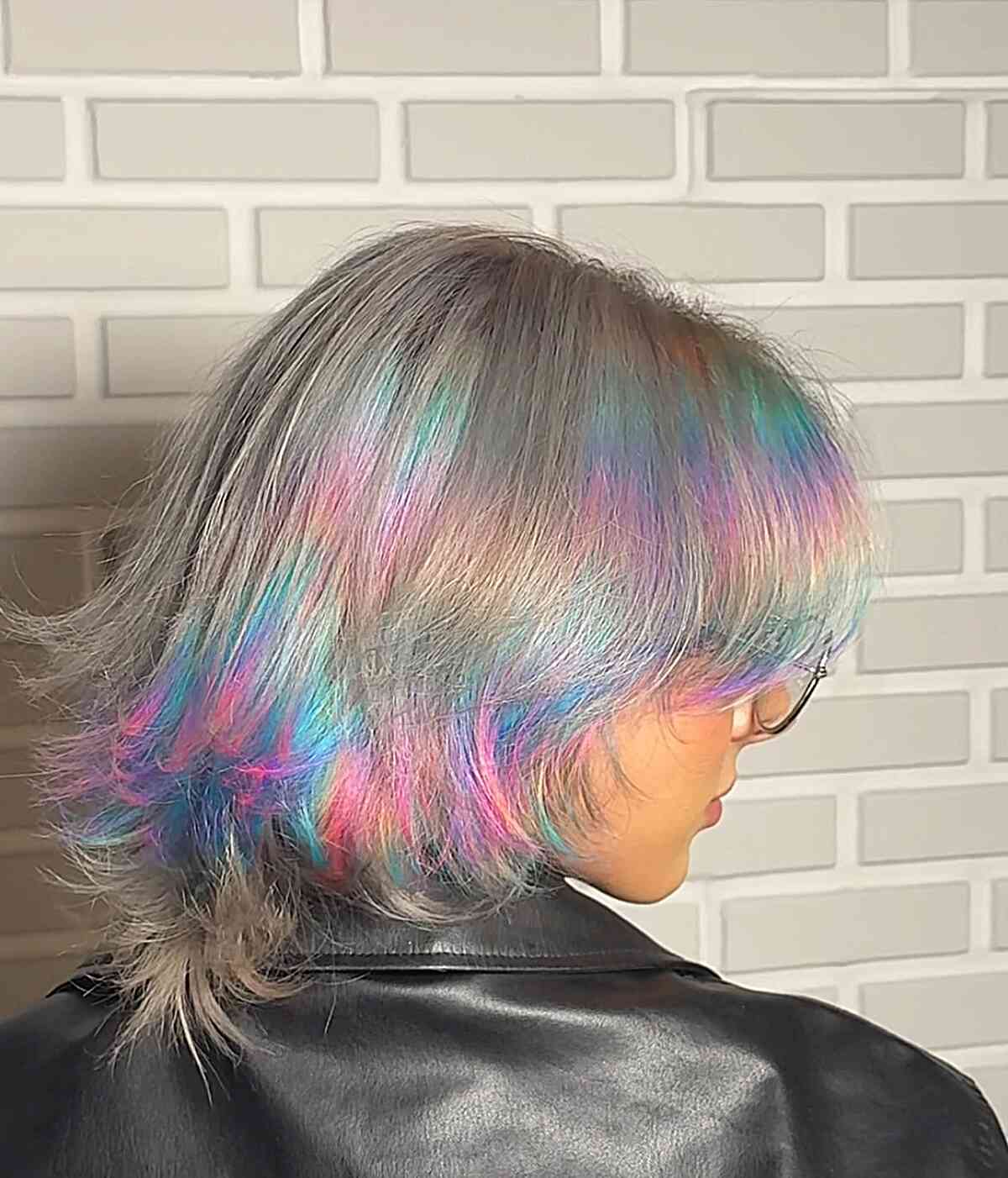 Ideen für holografische Haarfarben:Atemberaubende Stile und Techniken