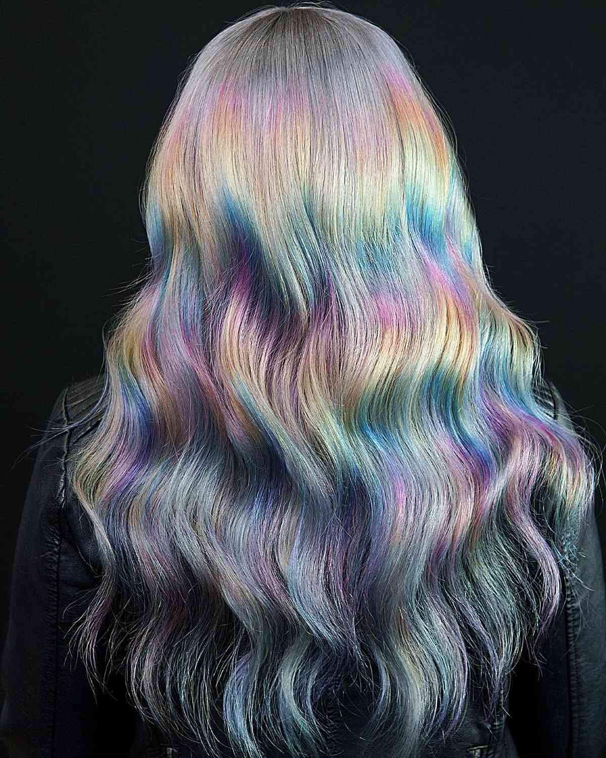 Ideen für holografische Haarfarben:Atemberaubende Stile und Techniken