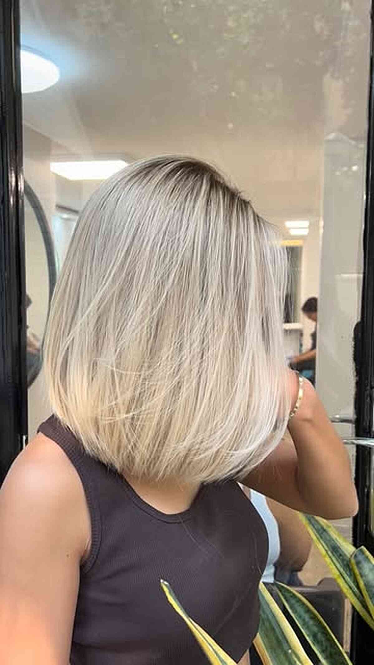 Platinblond Balayage:22 atemberaubende Ideen und Pflegetipps