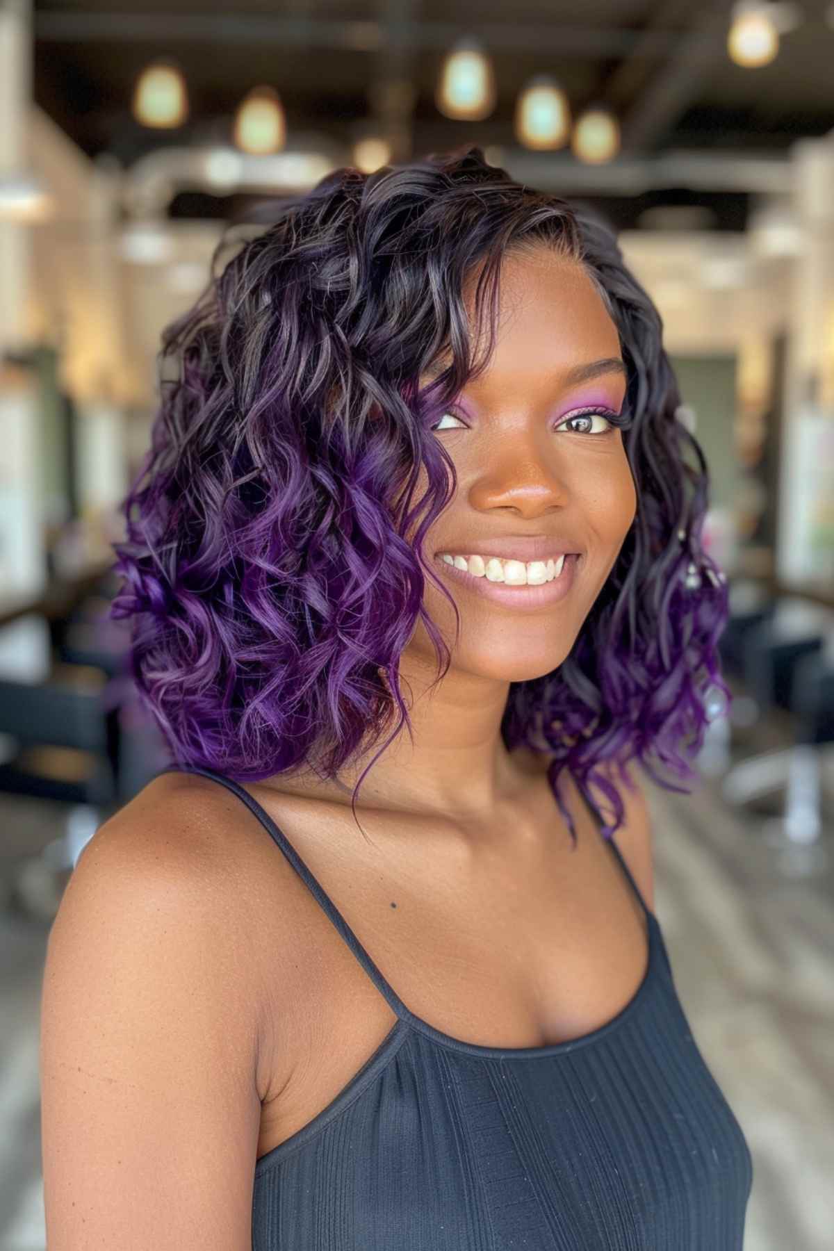 褐色肌に最適なヘアカラー:2026年のトレンドと色合い