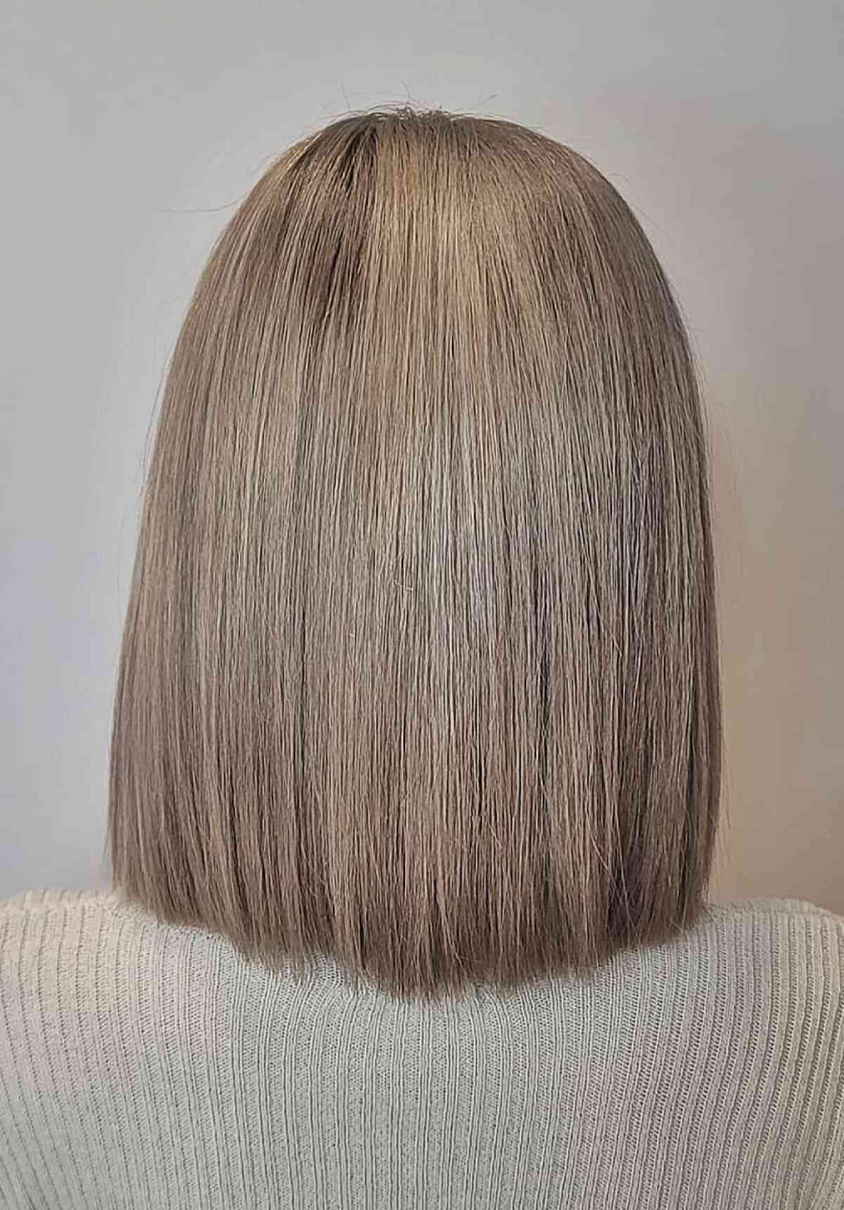 Couleurs de cheveux blonds Dishwater :nuances et conseils pour une correspondance parfaite