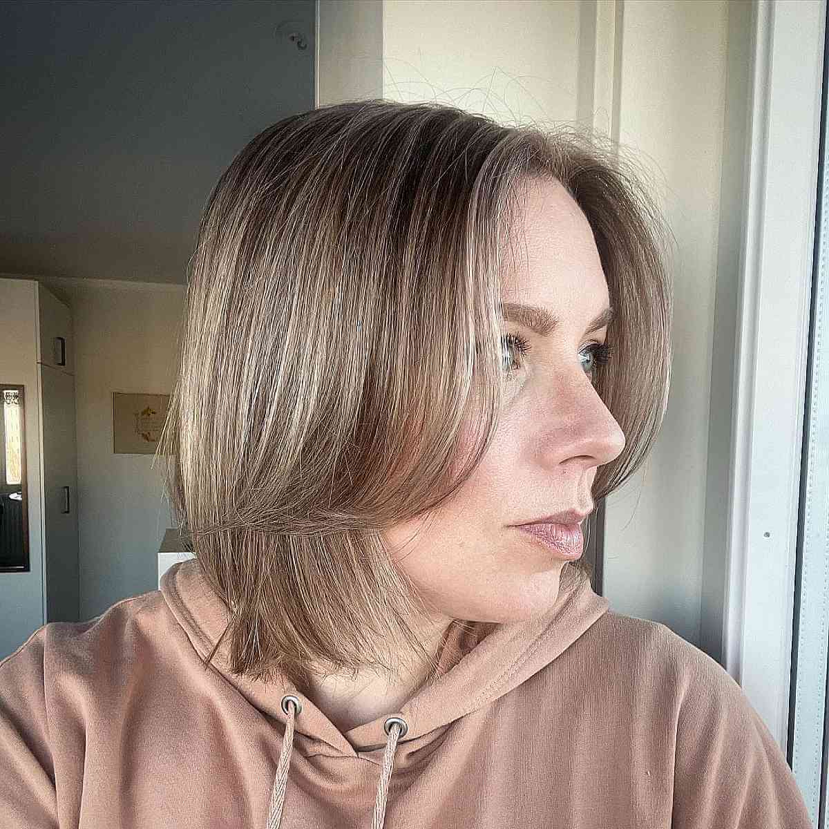 Couleurs de cheveux blonds Dishwater :nuances et conseils pour une correspondance parfaite