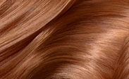 Nuancier de cheveux :trouvez votre teinte parfaite (blond, brun, rouge, noir) 