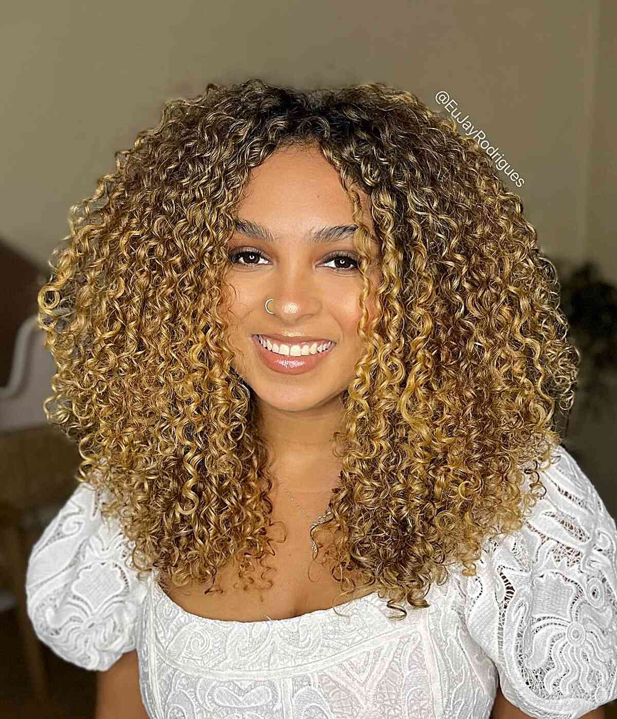 Meilleures coupes de cheveux Cadō pour cheveux bouclés :26 idées époustouflantes 