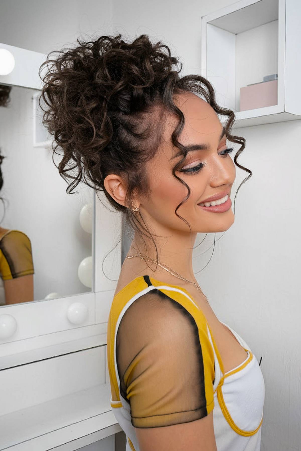 Styles de chignons bouclés 2026 :sans effort et chic | [Votre nom de marque] 