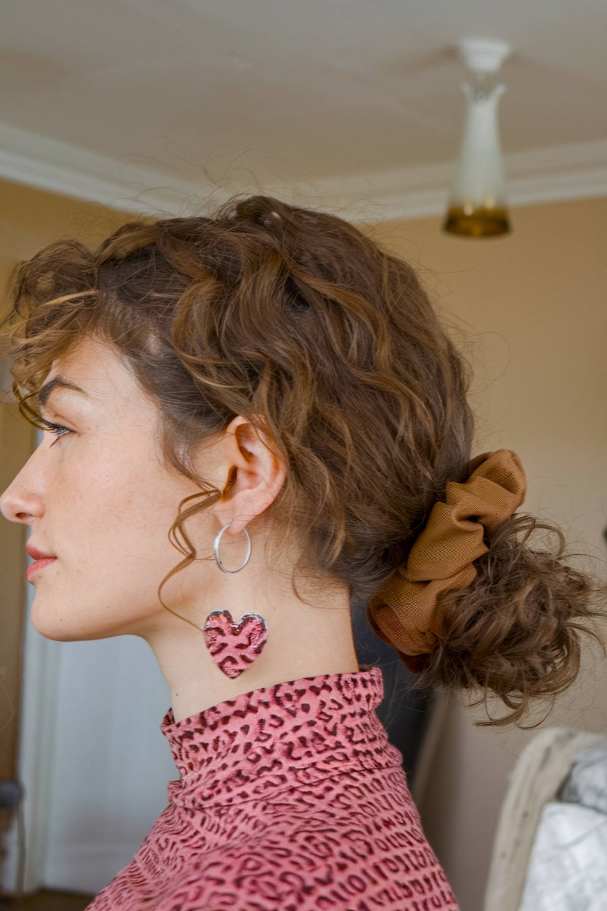 Styles de chignons bouclés 2026 :sans effort et chic | [Votre nom de marque] 