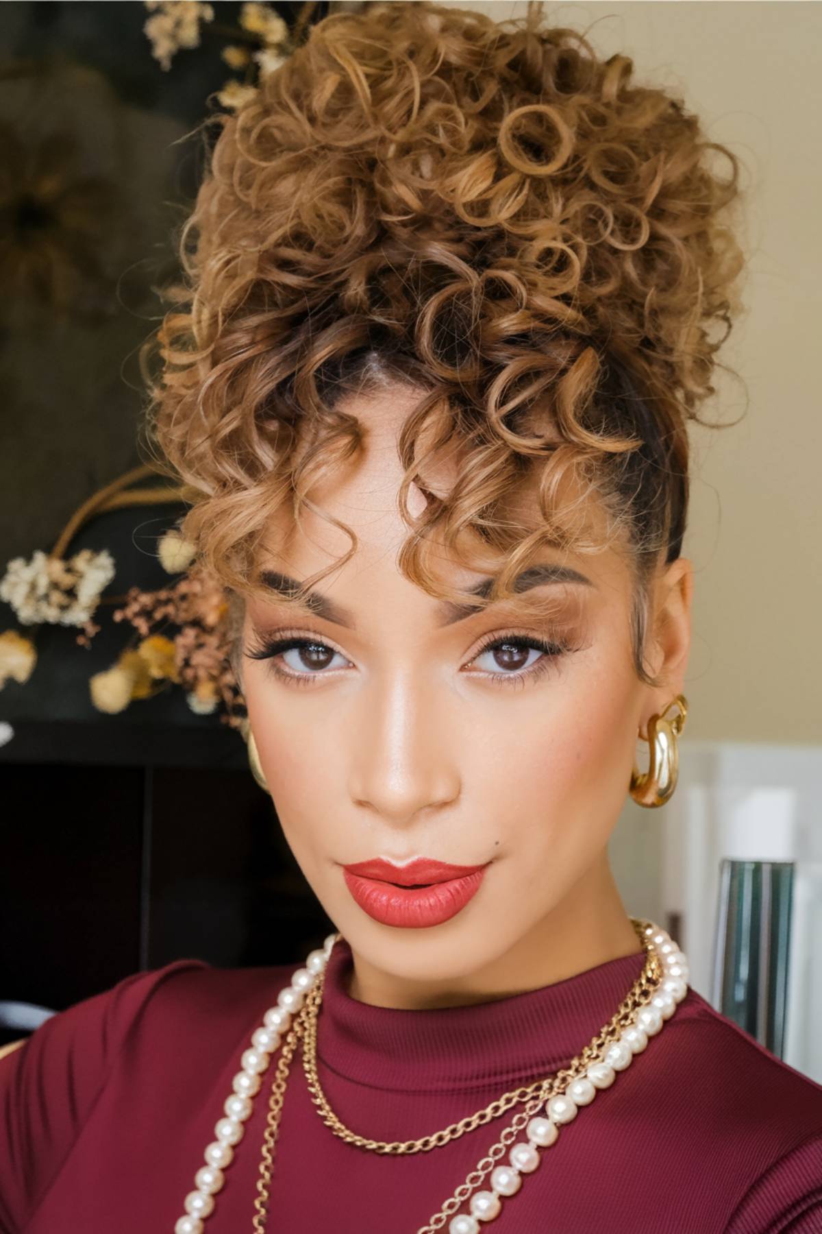 Styles de chignons bouclés 2026 :sans effort et chic | [Votre nom de marque] 