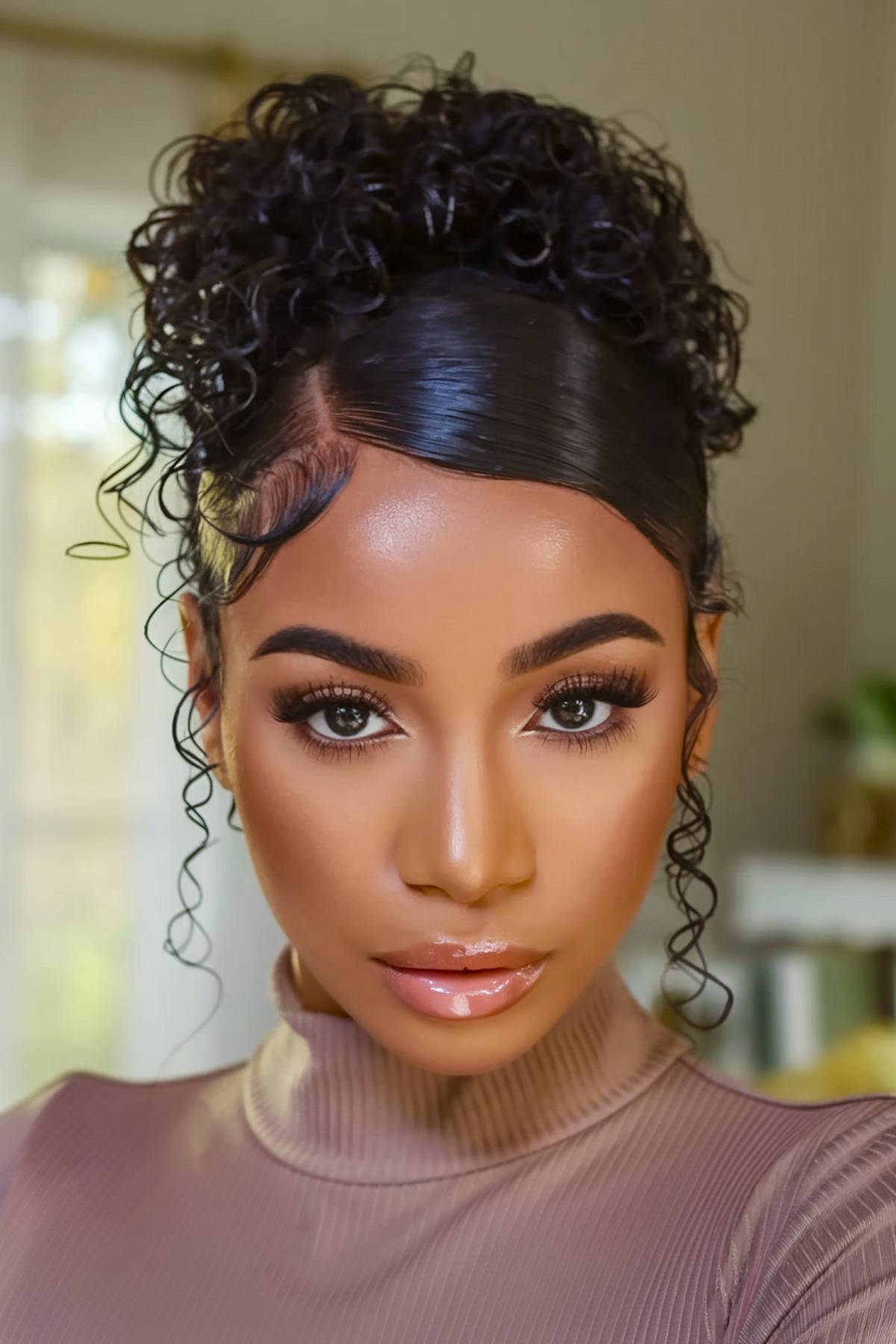 Styles de chignons bouclés 2026 :sans effort et chic | [Votre nom de marque] 