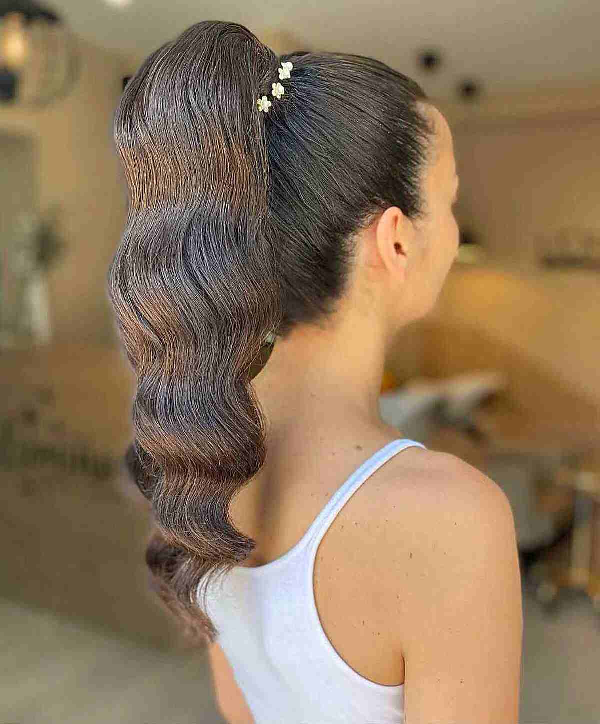 Hollywood Waves :28 styles époustouflants pour les occasions spéciales
