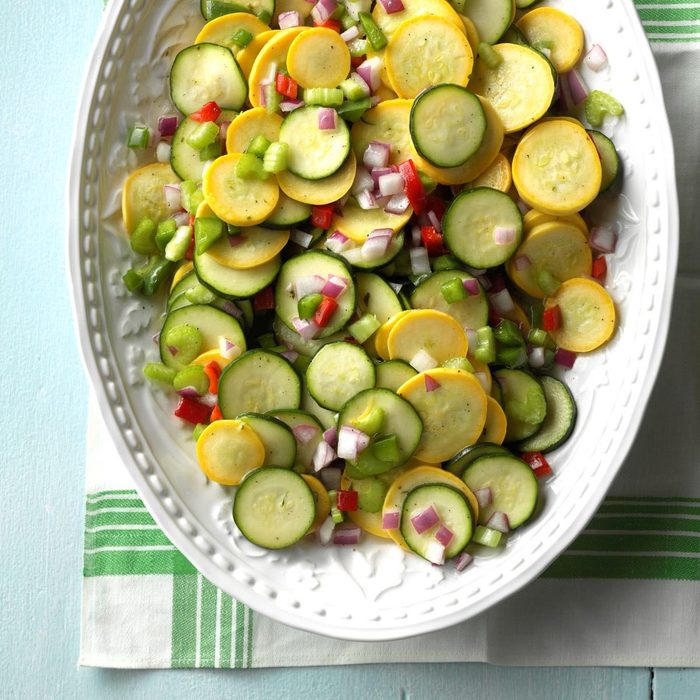 Délicieuses recettes de courges d été :salades, accompagnements et plats principaux 