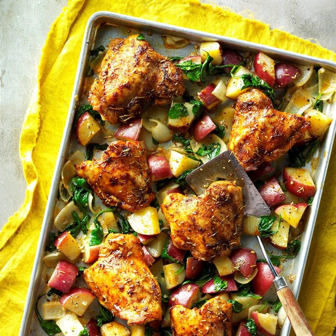 Coxas de frango perfeitamente assadas:um guia completo para resultados suculentos e crocantes