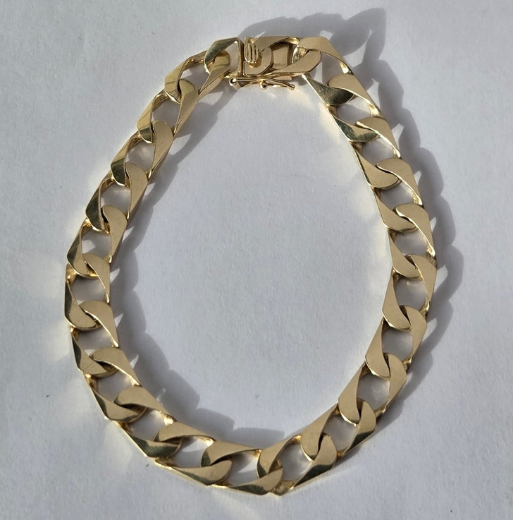 Descobertas no mercado de pulgas:16 tesouros vintage incríveis e joias escondidas 
