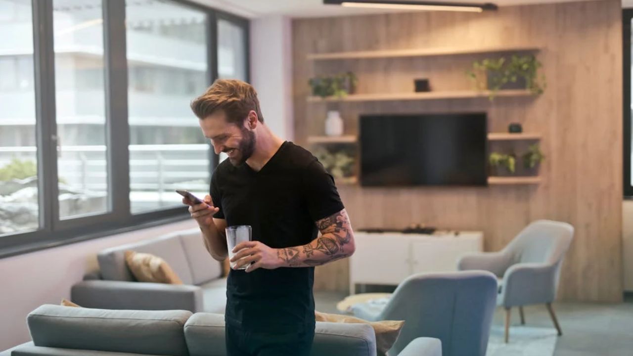 180 blagues drôles pour charmer votre béguin et établir une connexion 