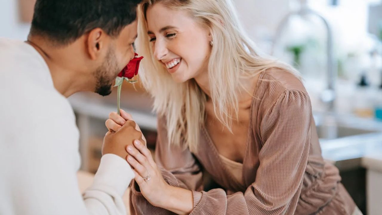180 blagues drôles pour charmer votre béguin et établir une connexion 