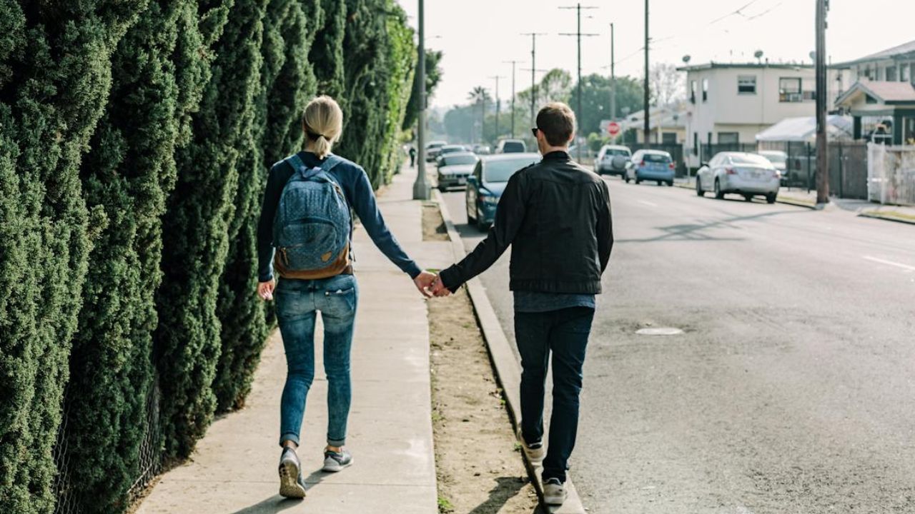 Succès du premier rendez-vous :30 signes de connexion et de romance potentielle 