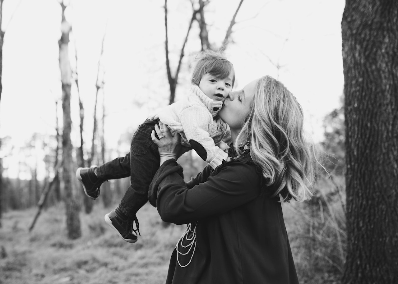 O vínculo duradouro:explorando o relacionamento único entre mãe e filho 