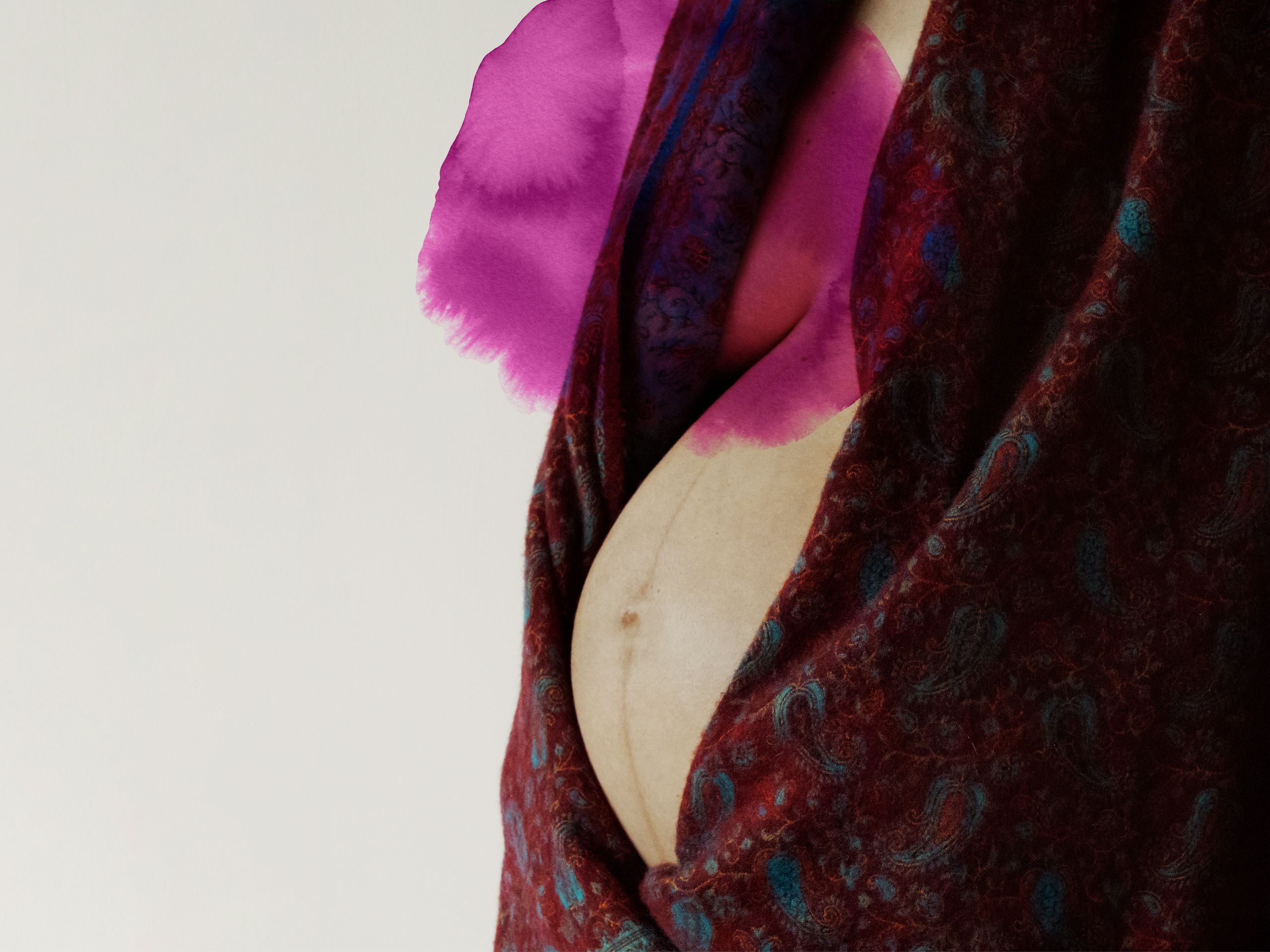 Augmentation des taux de cancer du sein chez les femmes enceintes et post-partum :causes, risques et détection précoce 