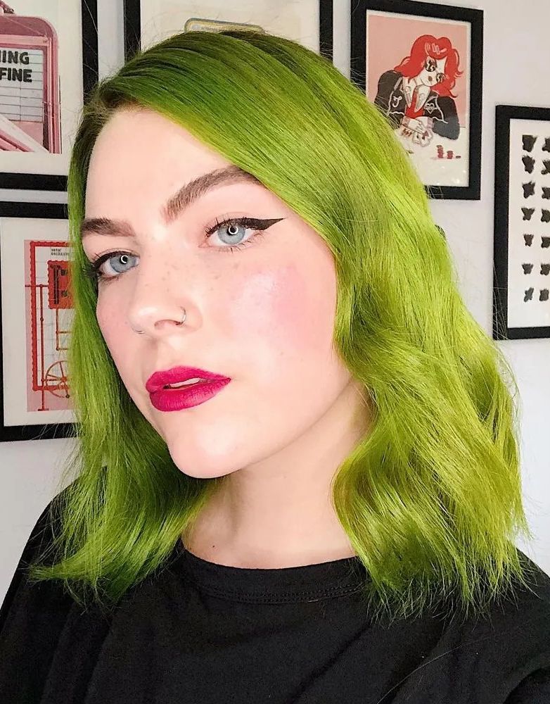Emo Beauty :une tendance intemporelle, pas seulement une mode 